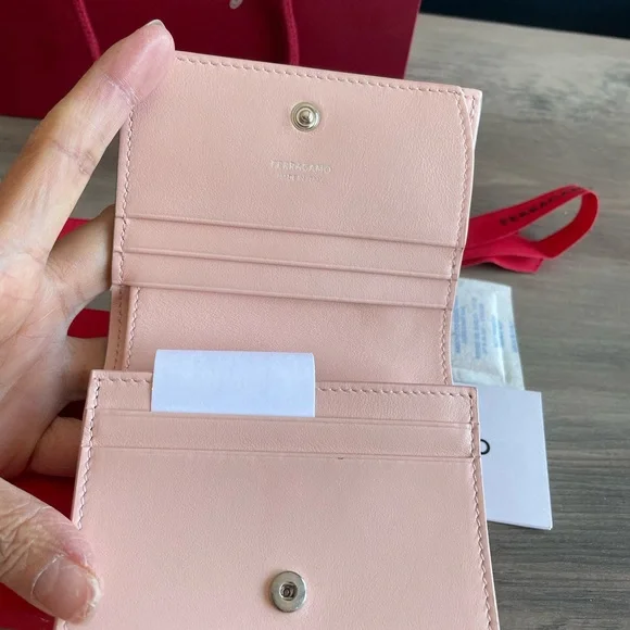 Salvatore Ferragamo new wallet in a Gift Box - Picture 5 of 7